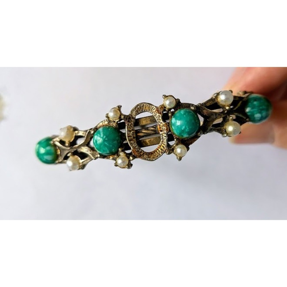Vintage MCM Green Mottled Glass Cabochon Pearl Bracelet Hinge Chain Filigree